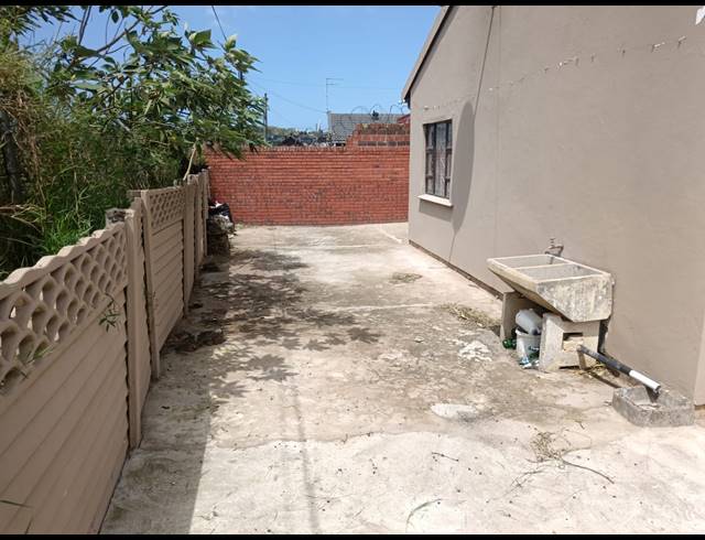 3 BEDROOM FREESTANDING TO LET IN WOODVIEW